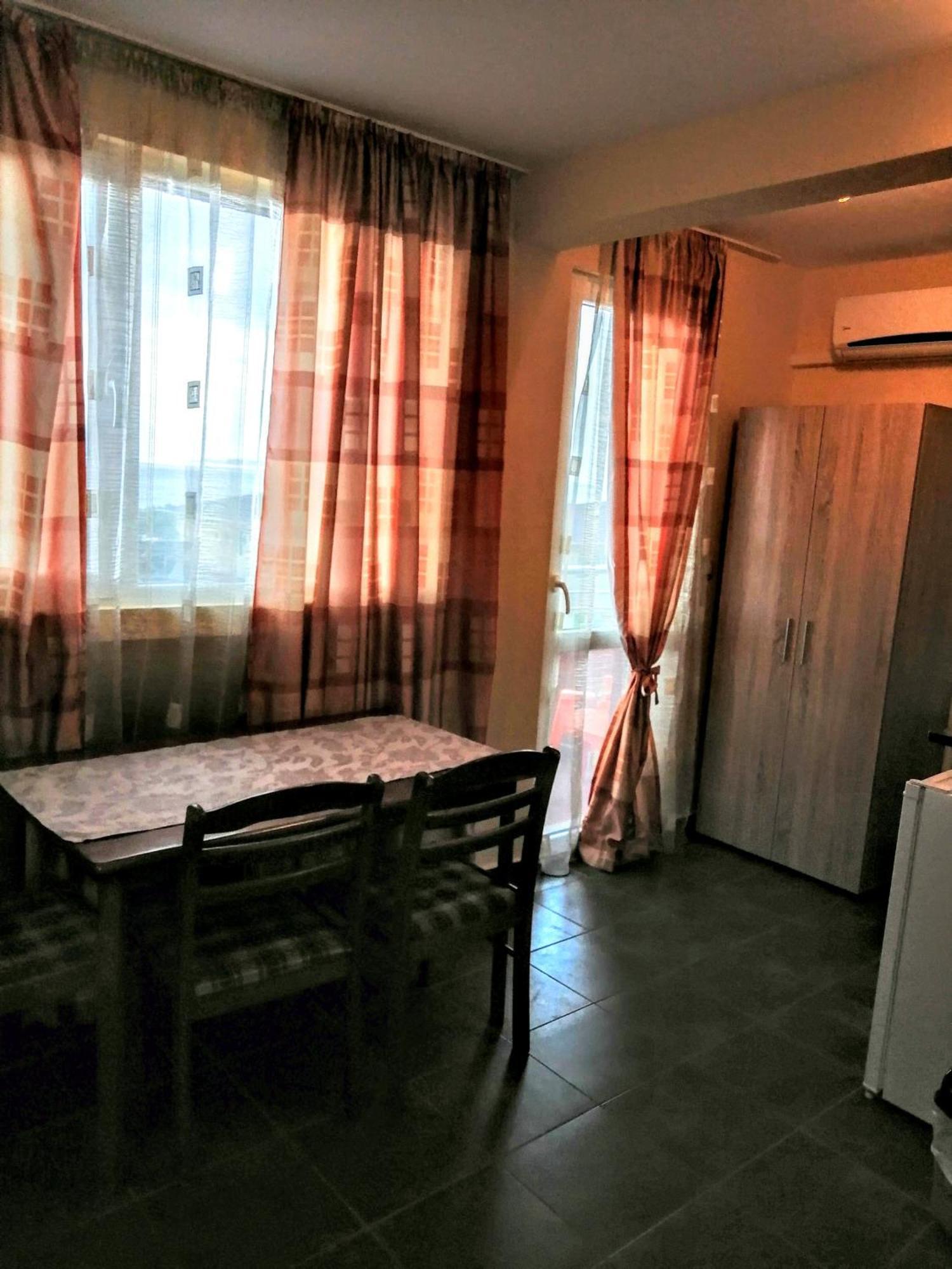 Femili Hotel Diveda Sveti Vlas Habitación foto