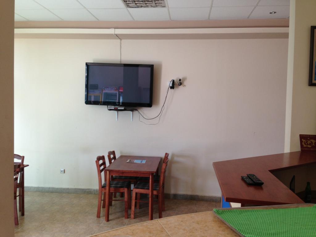 Femili Hotel Diveda Sveti Vlas Exterior foto
