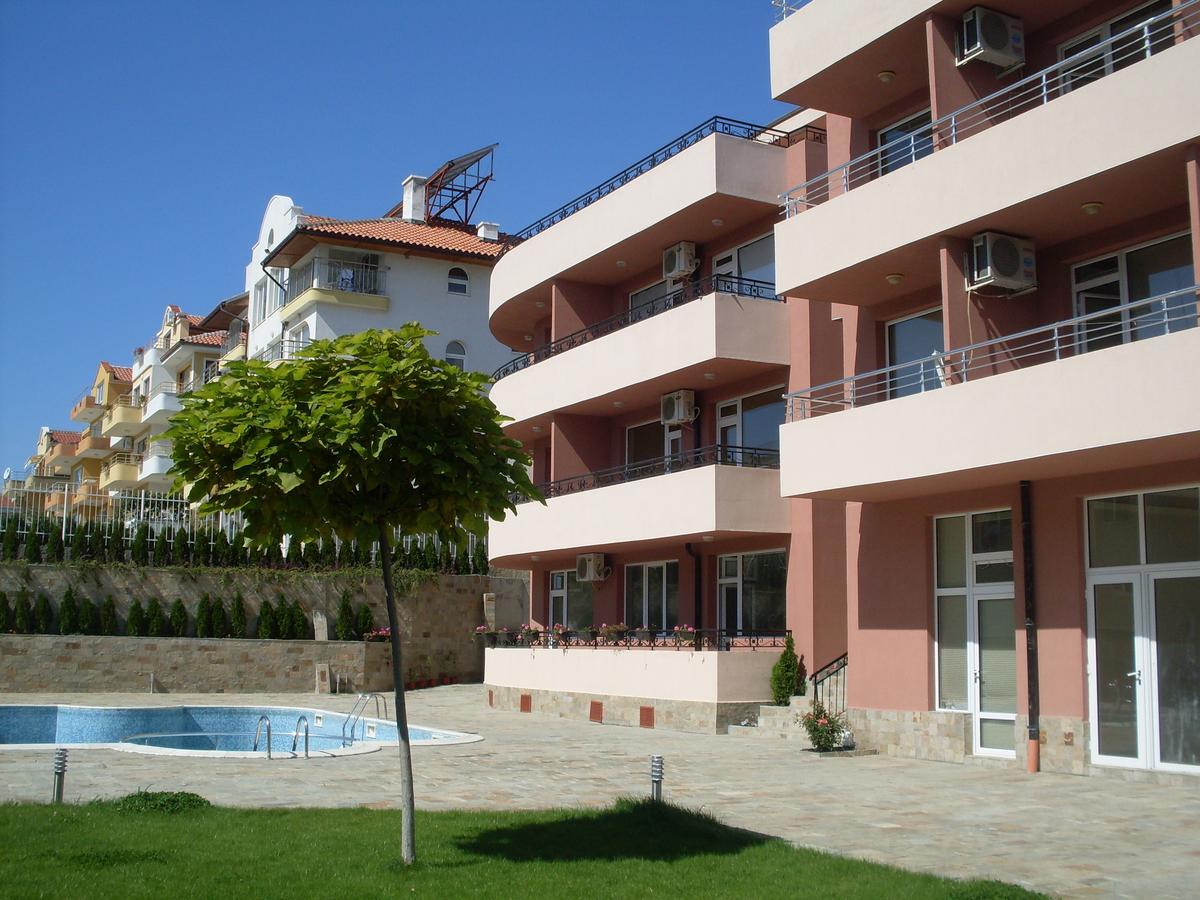 Femili Hotel Diveda Sveti Vlas Exterior foto