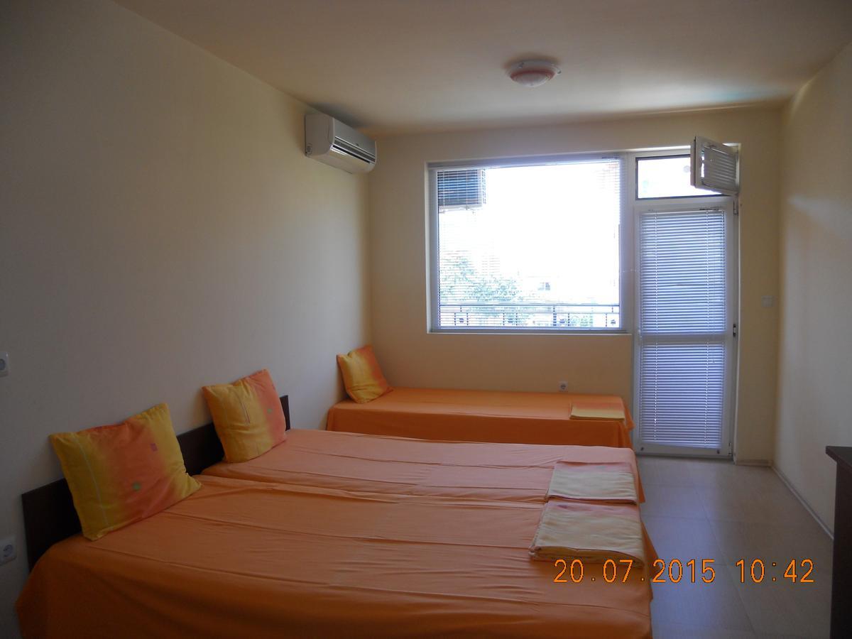 Femili Hotel Diveda Sveti Vlas Exterior foto